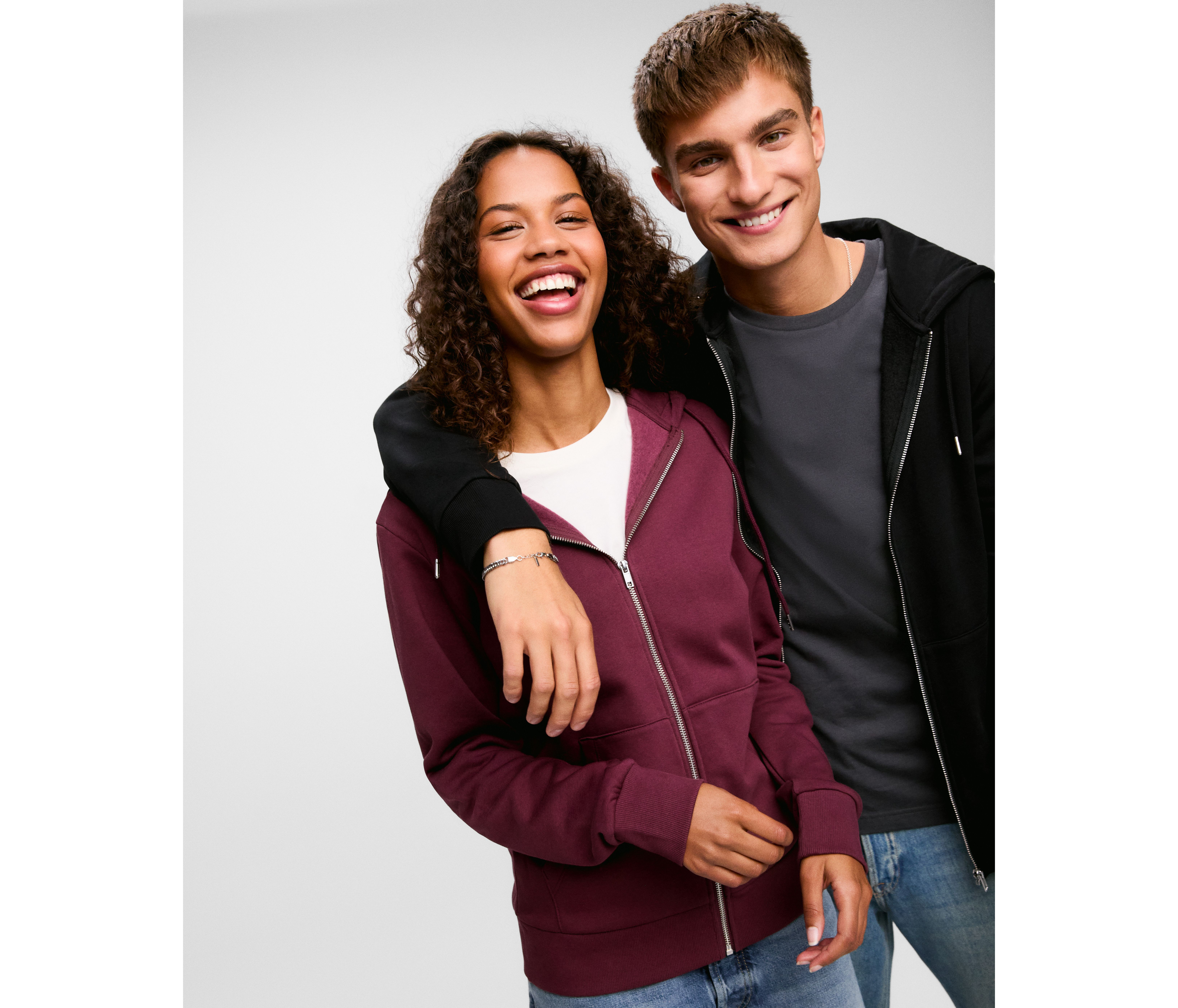 DAY ZIP HOOD